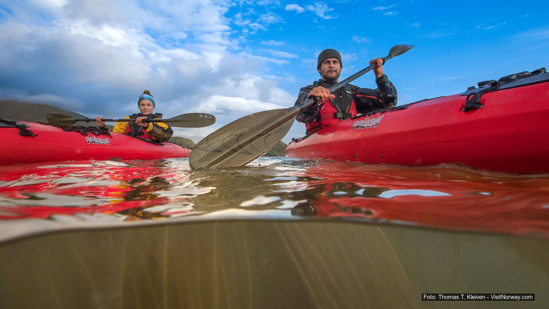 Kayaking in Steigen_Thomas T. Kleiven - VisitNorway.com
